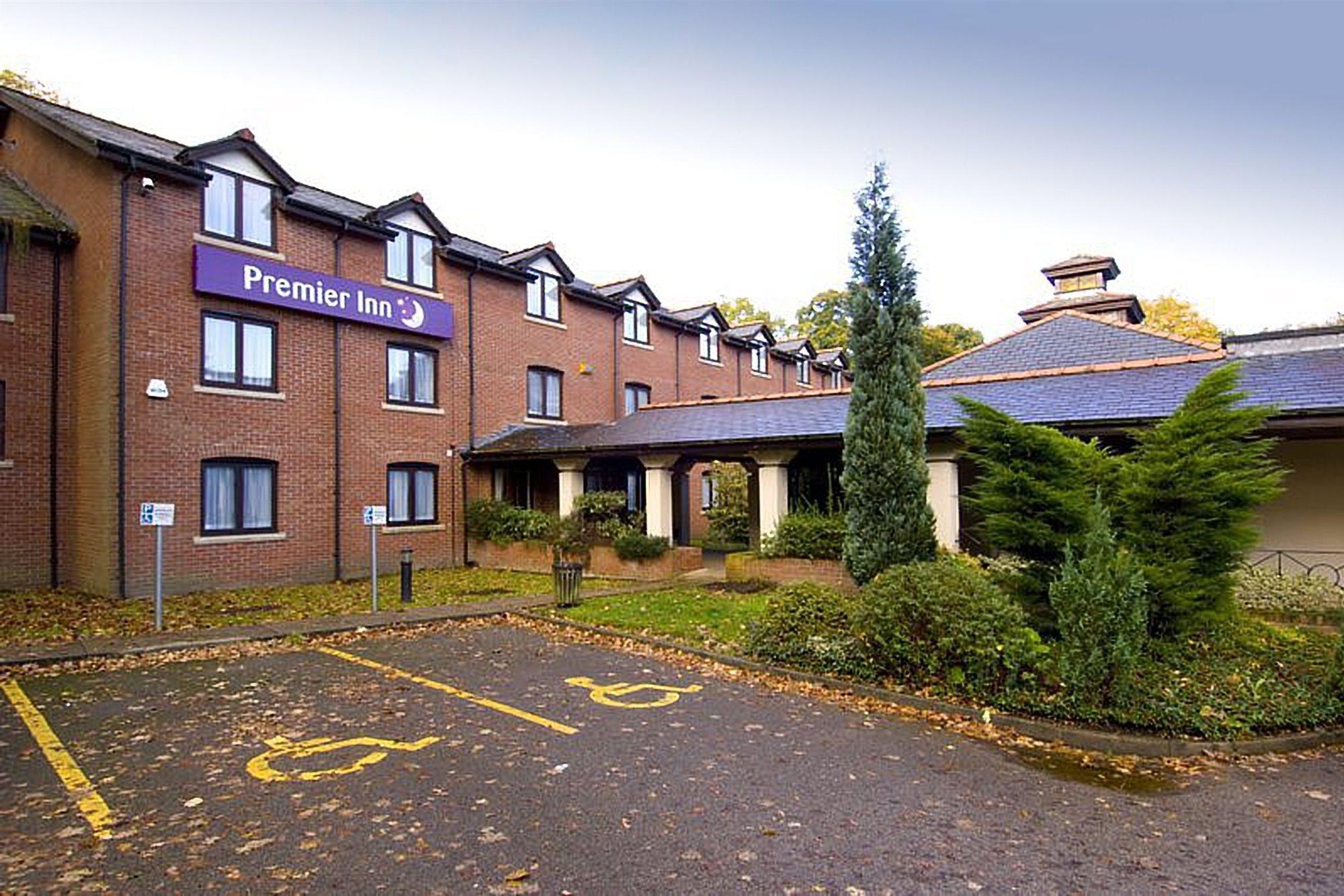 Premier Inn Manchester - Wilmslow Zewnętrze zdjęcie